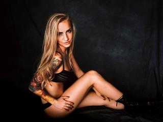 PoppyLeen - Ausrichtung:, bisexuell