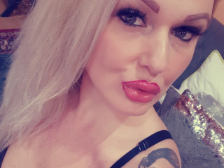 Rebecka69 - S**xxxxx, Swingers, Gan**ang, Sport, Natur, Camping, gutes Essen, gute Leute