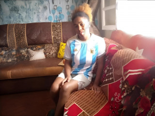 bellemiahXx - Ich bin ein romantisches M&auml;dchen mit sch&uuml;chternen Tr&auml;umen und Hoffnungen.