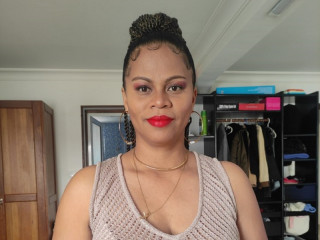 DorothyInsky - Tanzen. Musik hören. Verreisen. Sich am Meer entspannen.