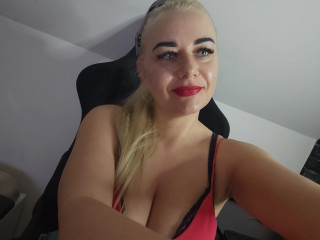 HornyVicky - Ein Tag mit Orgasmus ist ein guter Tag