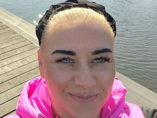 HornyVicky - Ausrichtung:, bisexuell