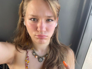 cutebrutality18 - Ausrichtung:, bisexuell