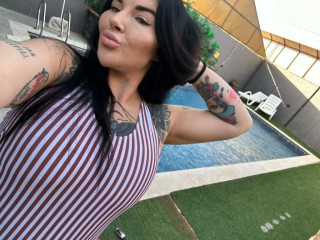 BustyRaven - 